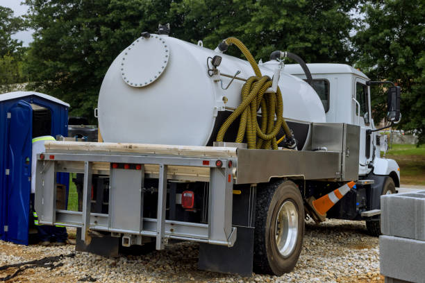 Best Portable toilet rental cost  in Lake Mary Jane, FL