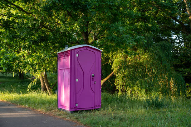 Portable bathroom rental in Lake Mary Jane, FL