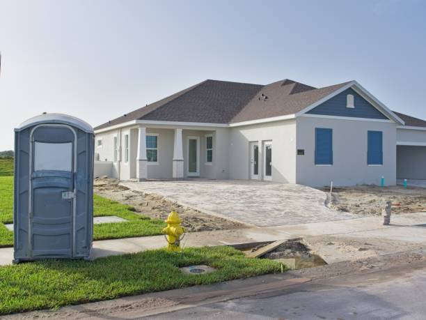 Portable Toilet Options We Offer in Lake Mary Jane, FL